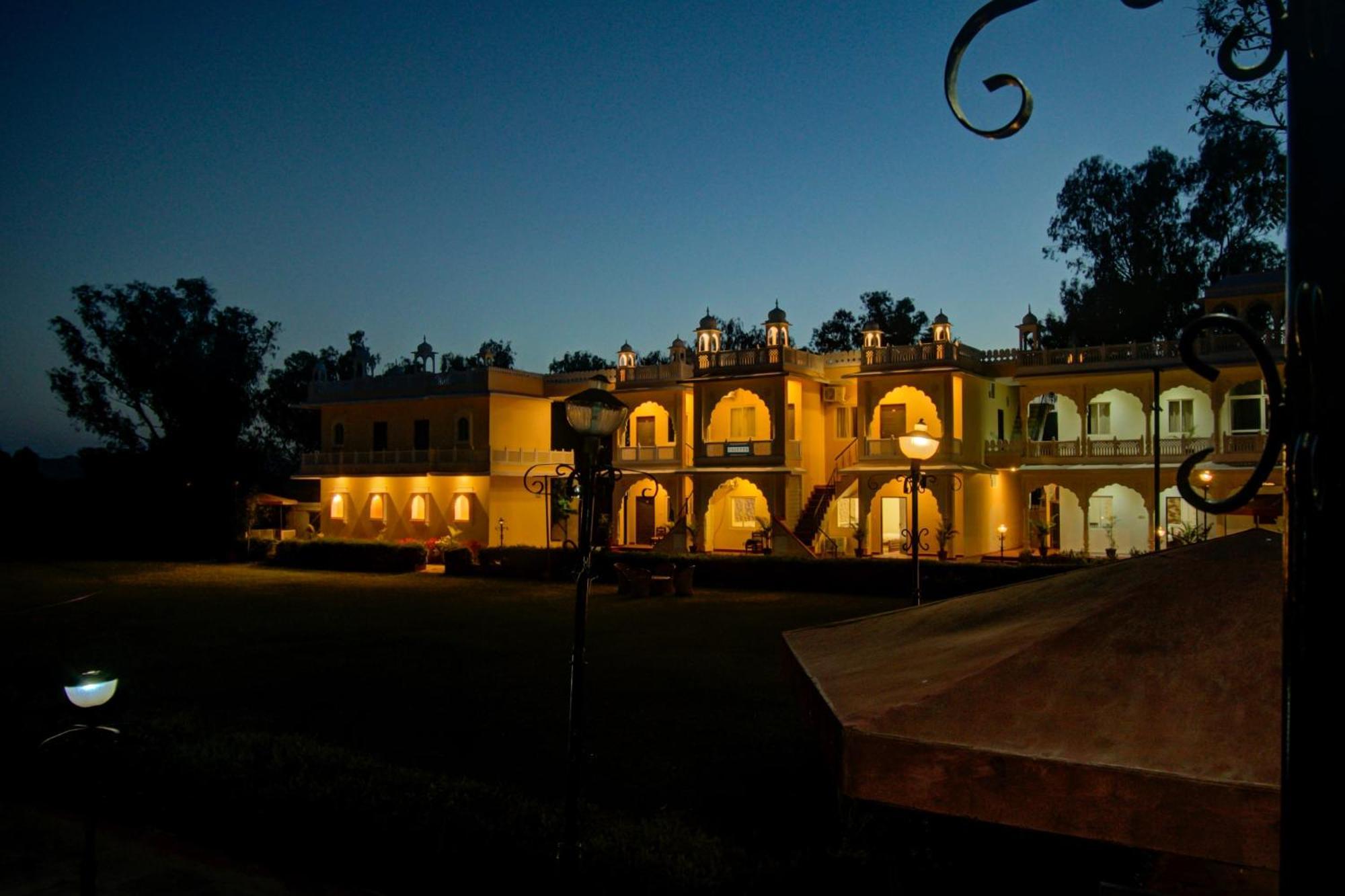 Palette - Rani Bagh Resort ジャイプール エクステリア 写真